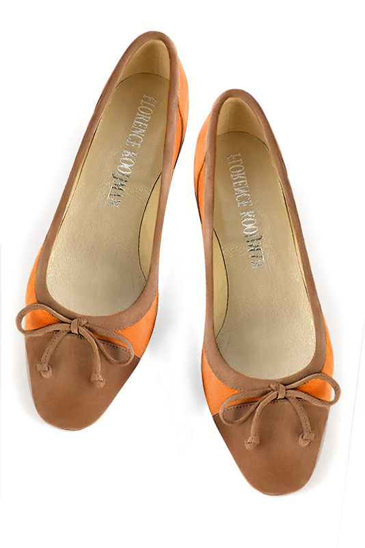 Camel beige and apricot orange women's ballet pumps, with low heels. Square toe. Flat flare heels. Top view - Florence KOOIJMAN